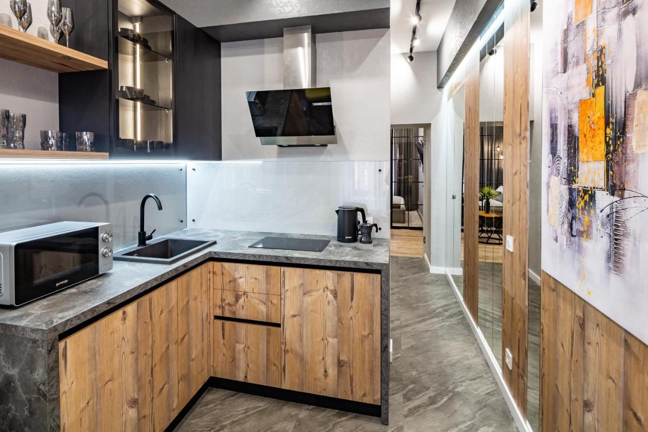 Alfa Apartments Kulisha 12 Lviv Eksteriør billede